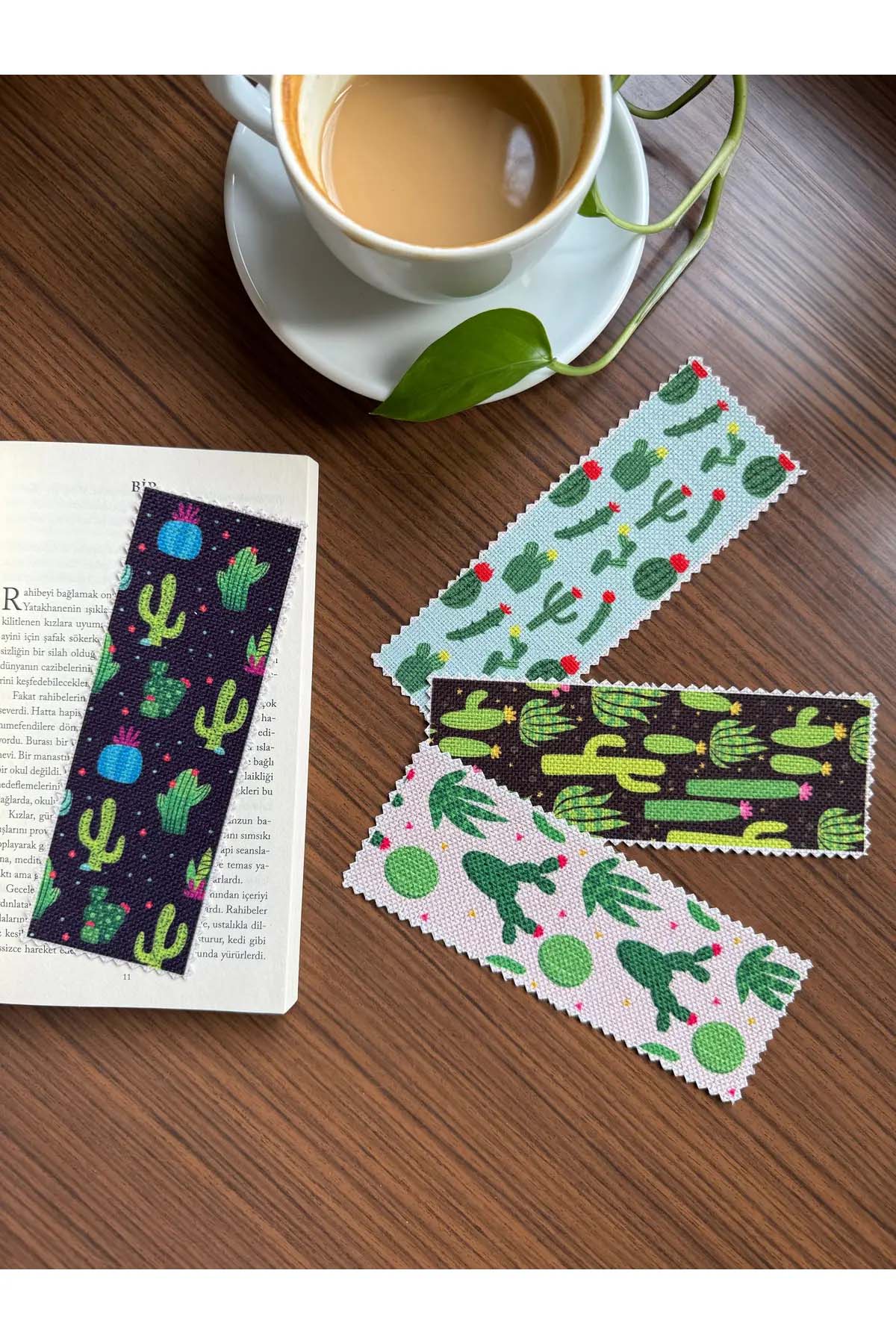 Kaktüs Desenli Kanvas Kumaş Kitap Ayracı (4'LÜ) Yıkanabilir