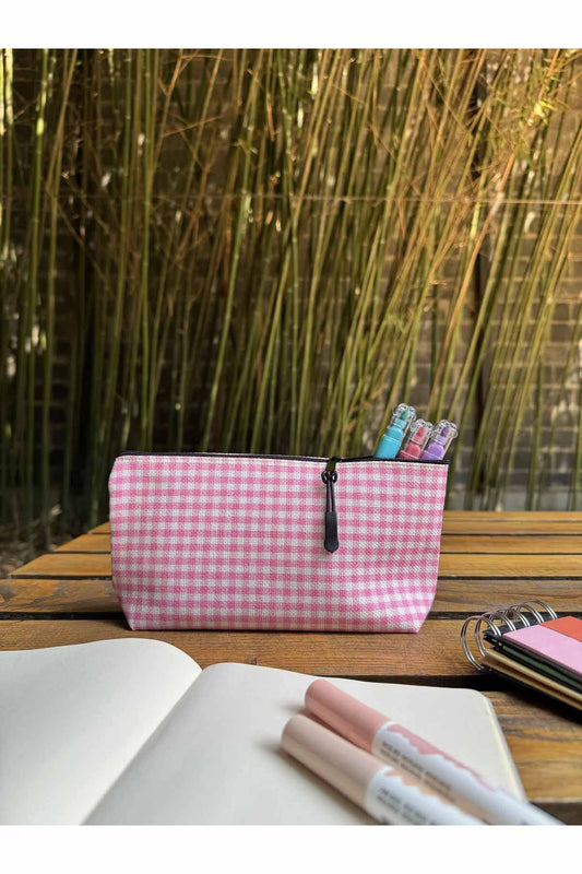 Pembe Pötikare Kalemlik Yıkanabilir 22x12 Ölçülerinde Körüklü Makyaj Çantası