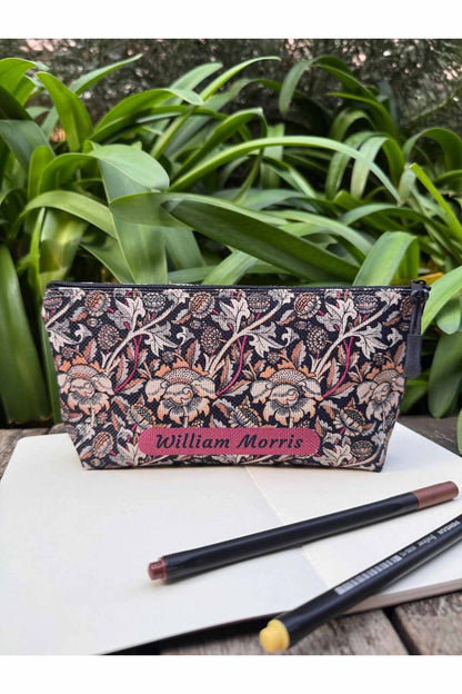 William Morris Kalemlik Yıkanabilir 22x12 Ölçülerinde Körüklü Makyaj Çantası