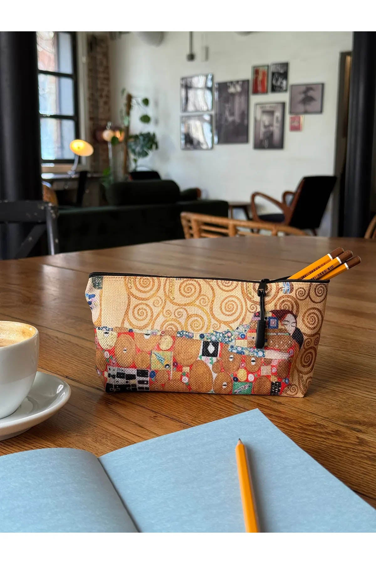 Gustav Klimt Kalemlik Yıkanabilir 22x12 Ölçülerinde Körüklü Makyaj Çantası