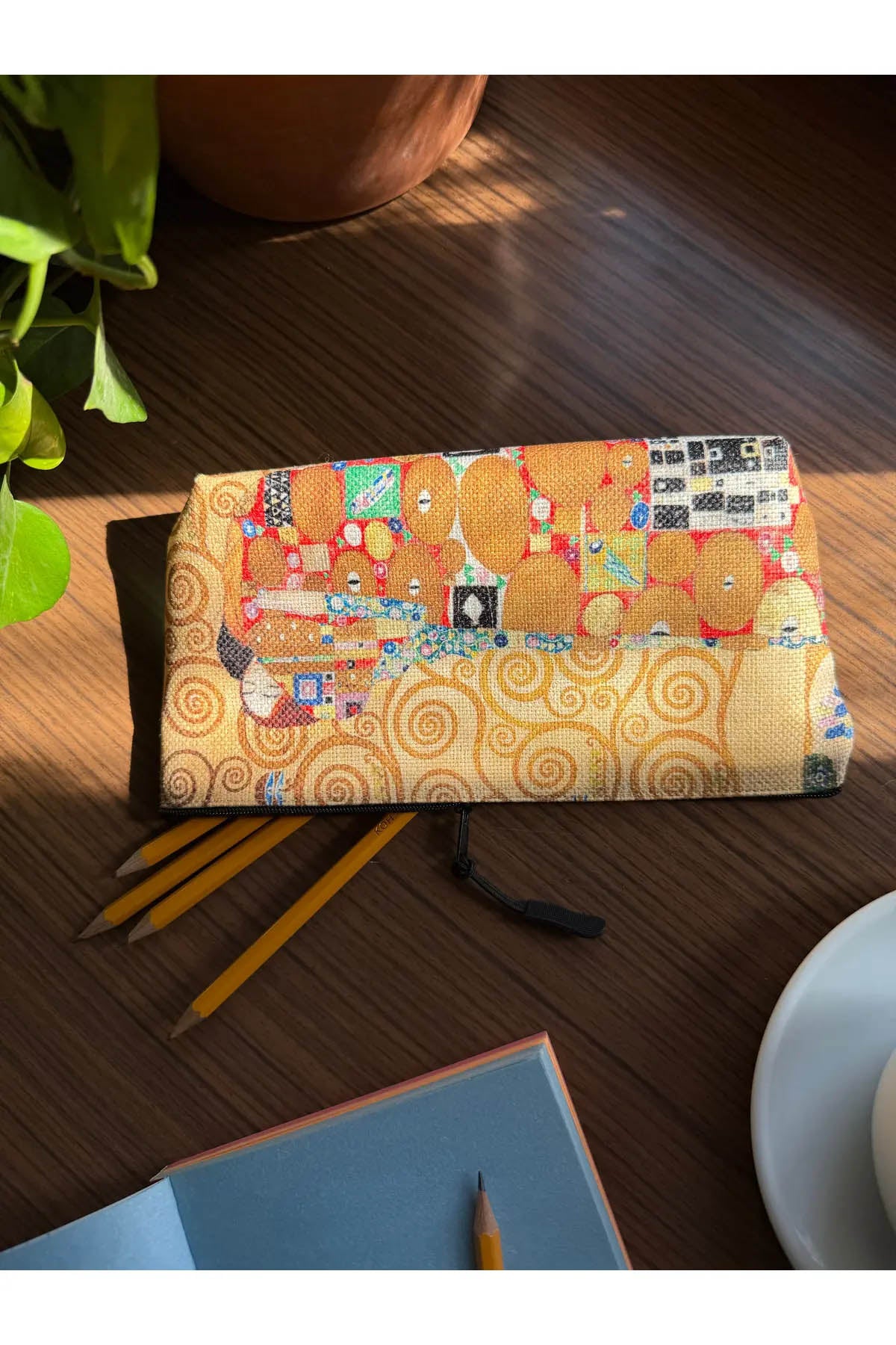 Gustav Klimt Kalemlik Yıkanabilir 22x12 Ölçülerinde Körüklü Makyaj Çantası