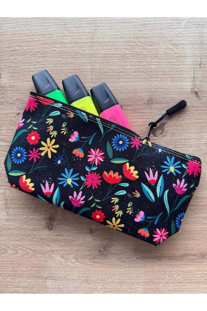 Çiçek Desenli Kalemlik Yıkanabilir 22x12 Ölçülerinde Körüklü Makyaj Çantası